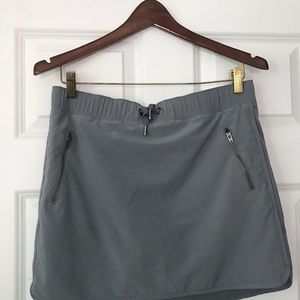 Athleta gray skort size medium